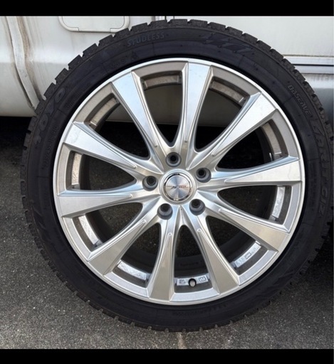 225/45R18✴︎スタットレス✴︎