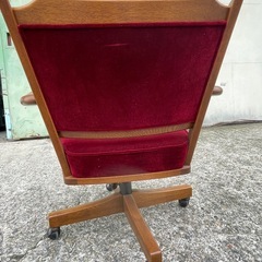 オールド　カリモク　コロニアル　キャスター付きチェア　の画像