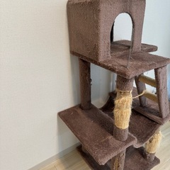 無料　訳あり　キャットタワー　の画像