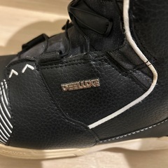 DEELUXE:スノーボードの靴の画像