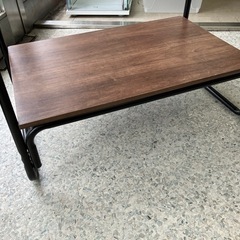 ロ 2511-307 シンプルでオシャレなハンガーラック 中古の画像