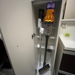掃除機収納庫の画像