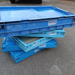 あげます　折りたたみコンテナボックス4個まとめて取りに来る方の画像