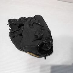 【配送出来ます】Wilson 子供用 野球グローブ A600（近くなら配送も可能です。宅配もお問合せ下さい）の画像