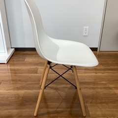 イームズシェルチェア【町田市再生家具】252335の画像