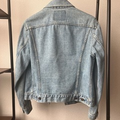 リーバイス　デニムジャケットの画像
