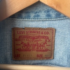 リーバイス　デニムジャケットの画像