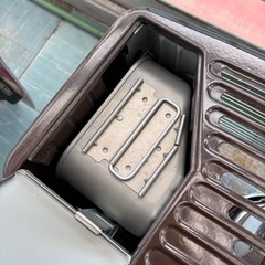 ②トヨトミ　石油ストーブの画像