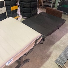 エアウイーヴマットレス&折り畳みベッドセットの画像