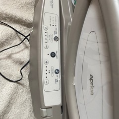 電動スイングチェア　Aprica ハイローベッド　テーブル説明書つき　ユラリズムオートの画像