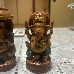 ガネーシャ置物の画像