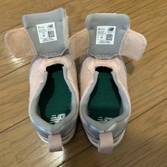 ニューバランス13センチの画像