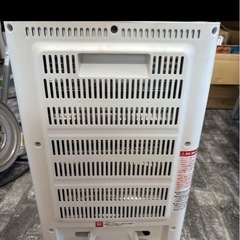 エスケイジャパン 電気ストーブ NA-WM90X3 2022年製の画像