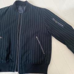 【GU】メンズジャケット 濃紺 ストライプ の画像