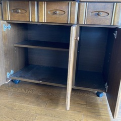 収納棚の画像