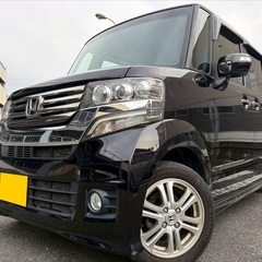 走行10万キロ！月々1.2万円〜分割払い可❗️ 車検2年付き！【名義変更代込み】大人気☆ホンダ N-BOXカスタム☆ステアリングスイッチ付き☆SDナビ付き☆走行中DVD見れます☆ETC付き☆便利なバックカメラ付き☆電動スライドドア☆ドラレコ付き☆スマートキー☆フルオートエアコン☆純正アルミホ☆そのまま乗って帰れます❗️の画像