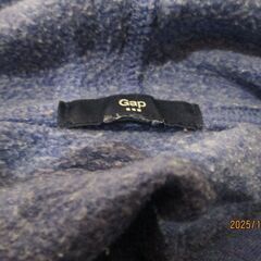 GAP フード付きパーカーMサイズ 2点セット　中古品です。の画像