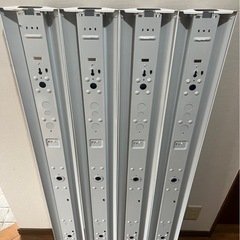 早い者勝ち❗️22年製❗️LED照明器具4台セット②の画像