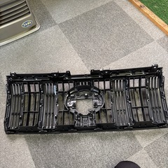 ランクルプラド　純正グリル　150系後期の画像