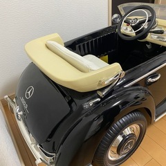 子供用乗用ラジコン　ベンツの画像