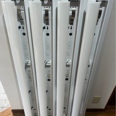 早い者勝ち❗️LED照明器具4台セットの画像