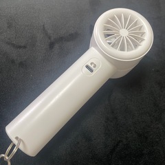 ディスプレイモニター　pcモニター の画像