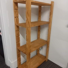 無料であげます！木製シェルフの画像
