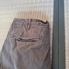 メンズ　ユニクロチノパン　ベージュ　ウエスト85cm レングス　76cmの画像