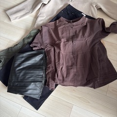 衣服　ダメージありの画像