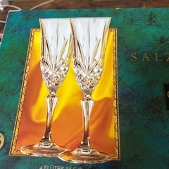 新品ワイングラスの画像