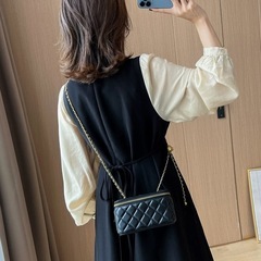 ブラックワンピース　XLサイズ　着用2回　フレンチエレガントデザインの画像