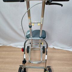 【B406】シルバーカー　歩行補助　手押し車　折り畳み式　の画像