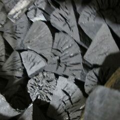 お引取り限定！！熊本樫切炭　6ｋｇ　入荷いたしました！！の画像