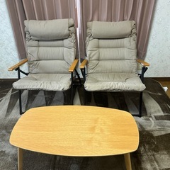 折りたたみ椅子✖️2の画像