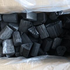 お引取り限定！！熊本樫切炭　6ｋｇ　入荷いたしました！！の画像
