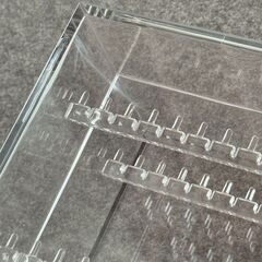 無印良品 アクリルネックレス･ピアスケース･見開きタイプ 約幅17.5×奥行8.8×高さ25cmの画像