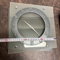 おしゃれな時計の画像