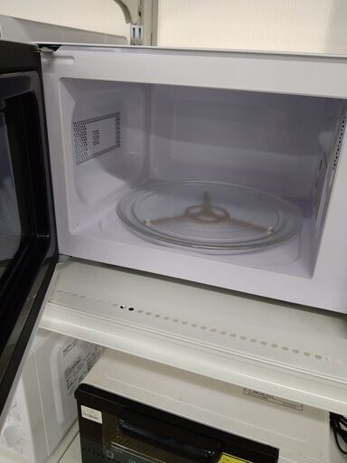 リユースのサカイ浦和店 【F331】★電子レンジ ヤマダ YMW-M17JWS 2021