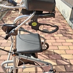 歩行補助車　ラビット　WA-5 トールタイプの画像