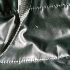 大きめバッグ　ブラック　シルバー　ipugo/イプゴ エナメル　ダウントートバッグ　ショルダーストラップもありますの画像