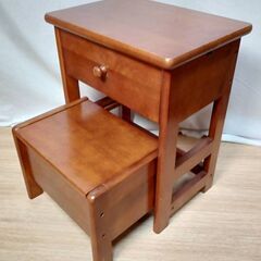 【B408】踏み台　木製　収納スペースあり　2段　高さ51㎝の画像