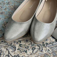 新品未使用　パンプス　23.0cm の画像