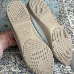 新品未使用　パンプス　23.0cm の画像