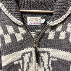  TROPHY Sportswear カウチンニット ジップアップ ウール100％（メンズM〜L相当）の画像
