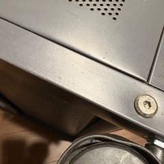 ウォールナット風木目のパソコンデスクの画像