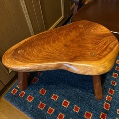 サイドテーブルの画像