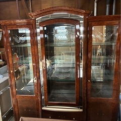 高級イタリア家具　食器棚　ディスプレイ
の画像