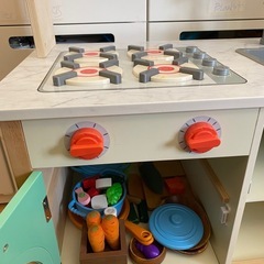 ままごとキッチンの画像