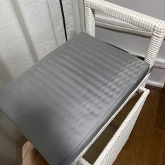 ●収納付きスツール●収納イスの画像