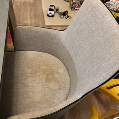 ダイニングテーブル、イスセットの画像